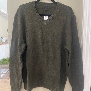 Banana Republic Men's Green Sweater